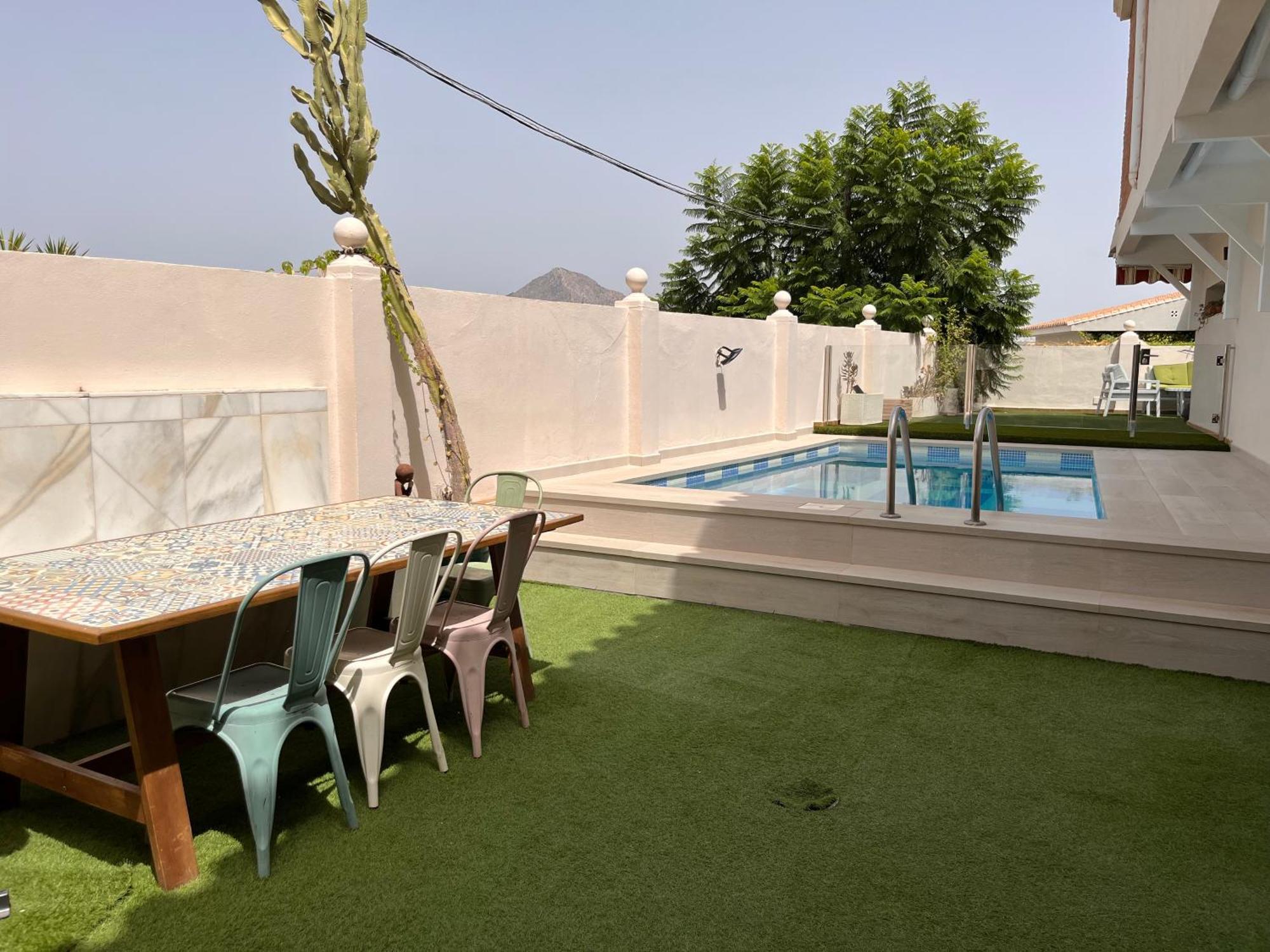 מאלגה Apartamento En Monte Gibralfaro Piscina Compartida מראה חיצוני תמונה